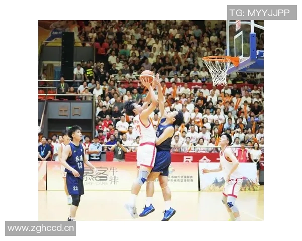 NBA明星球员积极参与赛场外慈善活动为社会贡献爱心与力量