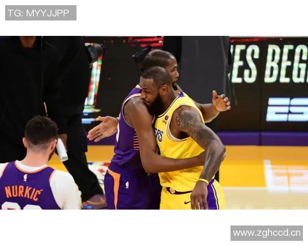 战术拆解湖人如何通过攻防转换与阵地布置全面掌控比赛节奏